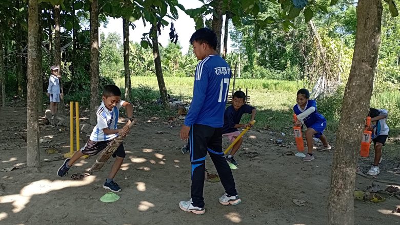 व्यक्तिगत लगानीमा क्रिकेट प्रशिक्षण सञ्चालन गर्दै कीर्तिपुर एकेडेमी