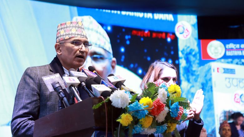 ‘सरकार अर्थतन्त्रका समस्या चिन्दै चिर्दै अघि बढ्ने कोसिसमा छ’