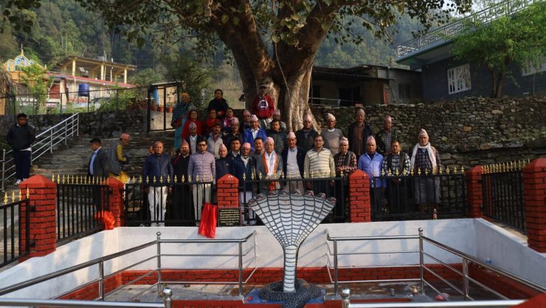 ईशानेश्वर महादेव मन्दिर परिसर स्थित गौरीकुण्ड ओझेलमा