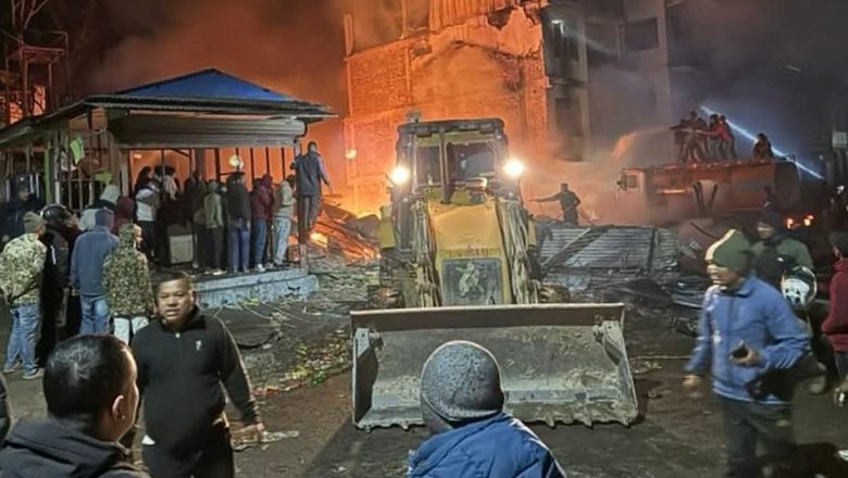 हलेसीमा ग्यास सिलिन्डर लिक हुँदा आगलागी, रू सात करोड ३० लाख बढीको क्षति