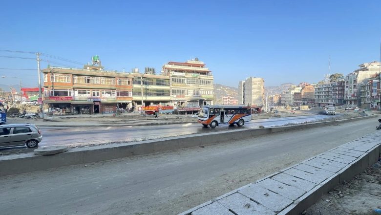 सूर्यविनायक–धुलिखेल सडकको काम समयमै सकिँदैनः आयोजना