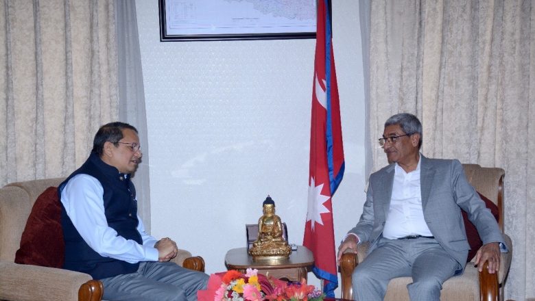 गृहमन्त्री लेखक र भाजपा विदेश विभाग प्रमुख चौथाईवालेबीच भेटर्वार्ता