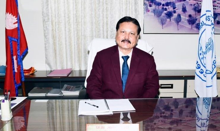 उपकुलपति डा गिरीको पाँच वर्षे कार्यकाल : कर्मचारीको वृत्तिविकासदेखि सेवा स्तरोन्नति