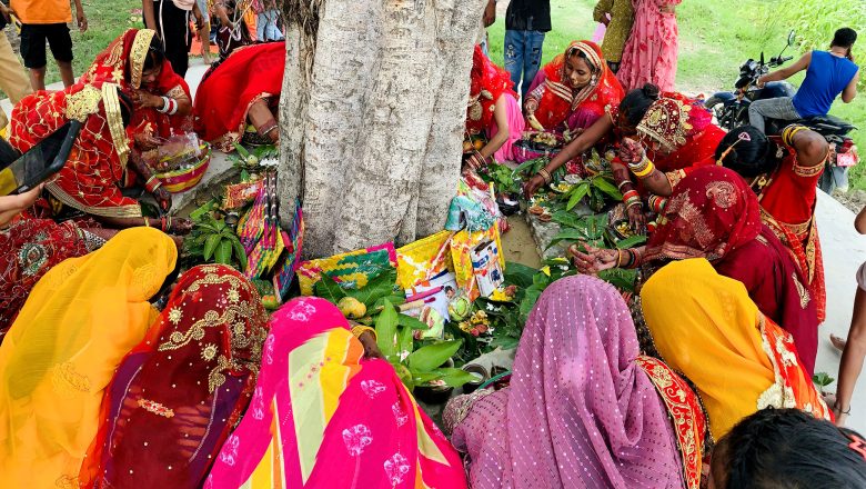 वटसावित्री पर्व मनाइँदैै