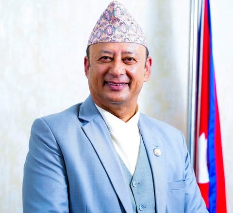 ऊर्जा विकासको लक्ष्य प्राप्त गर्न विद्युत् विधेयक अपरिहार्य : मन्त्री खड्का
