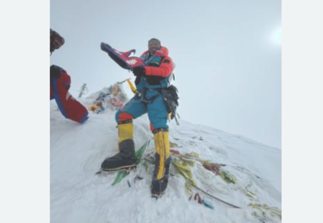 आरोही कामिरिता शेर्पाद्वारा ३१औँ पटक सगरमाथाको सफल आरोहण