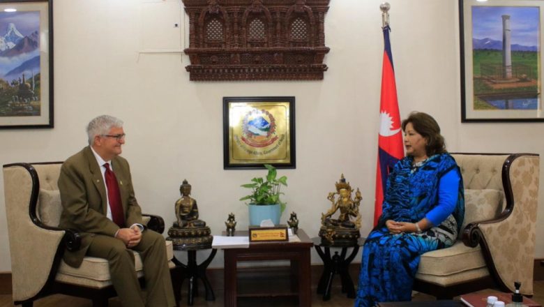 इजरायलमा रहेका नेपालीको अवस्थाबारे इजरायली राजदूतले गराए परराष्ट्रमन्त्रीलाई जानकारी